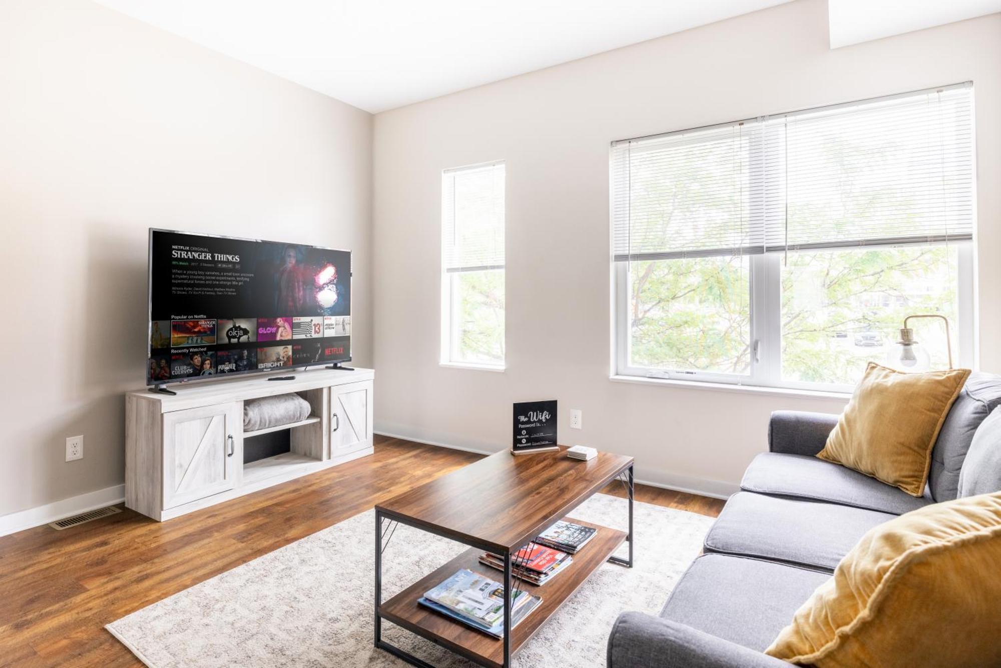 Luxury Downtown Townhome Unit 15 Кливланд Екстериор снимка