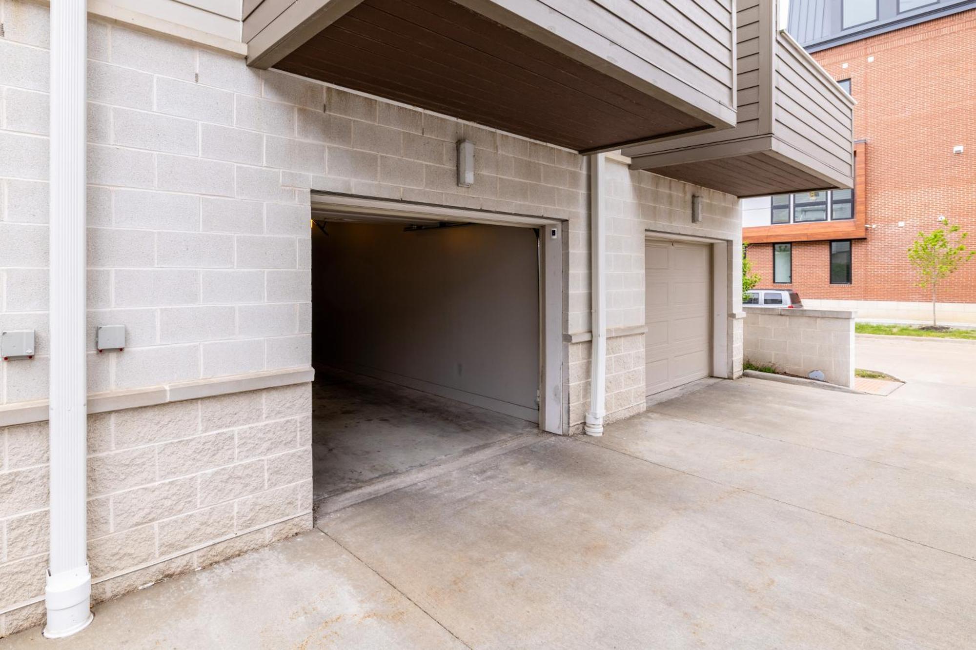 Luxury Downtown Townhome Unit 15 Кливланд Екстериор снимка